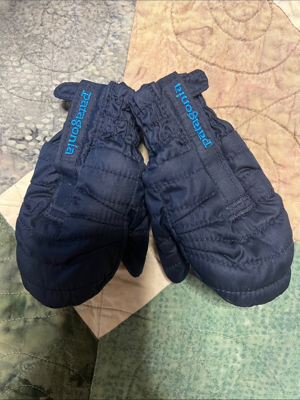 Patagonia Infants Navy Mittens with Teal Logo Stitching
